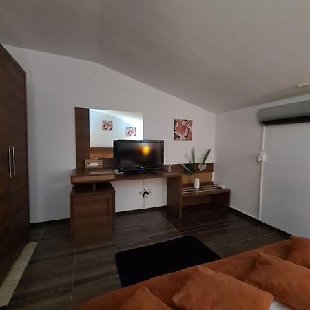 Garsoniera Privata Bed & Breakfast Bükreş Dış mekan fotoğraf